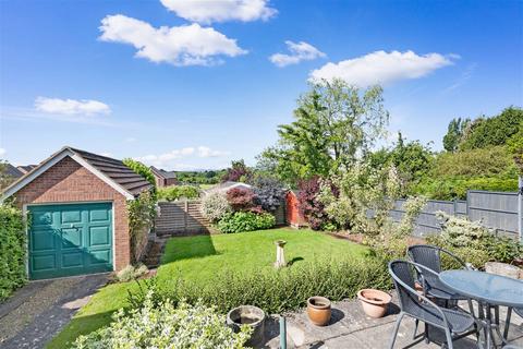 3 bedroom detached bungalow for sale, Battenhall Road, Worcester