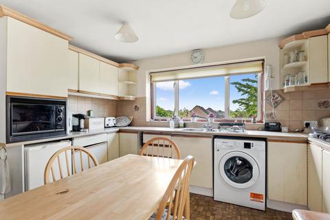 136 Battenhall Road, Worcester, WR5 2BT