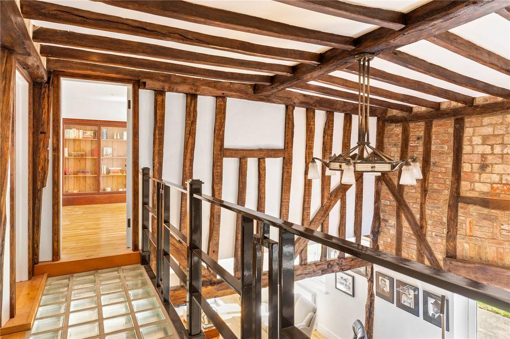 Minstrel Gallery