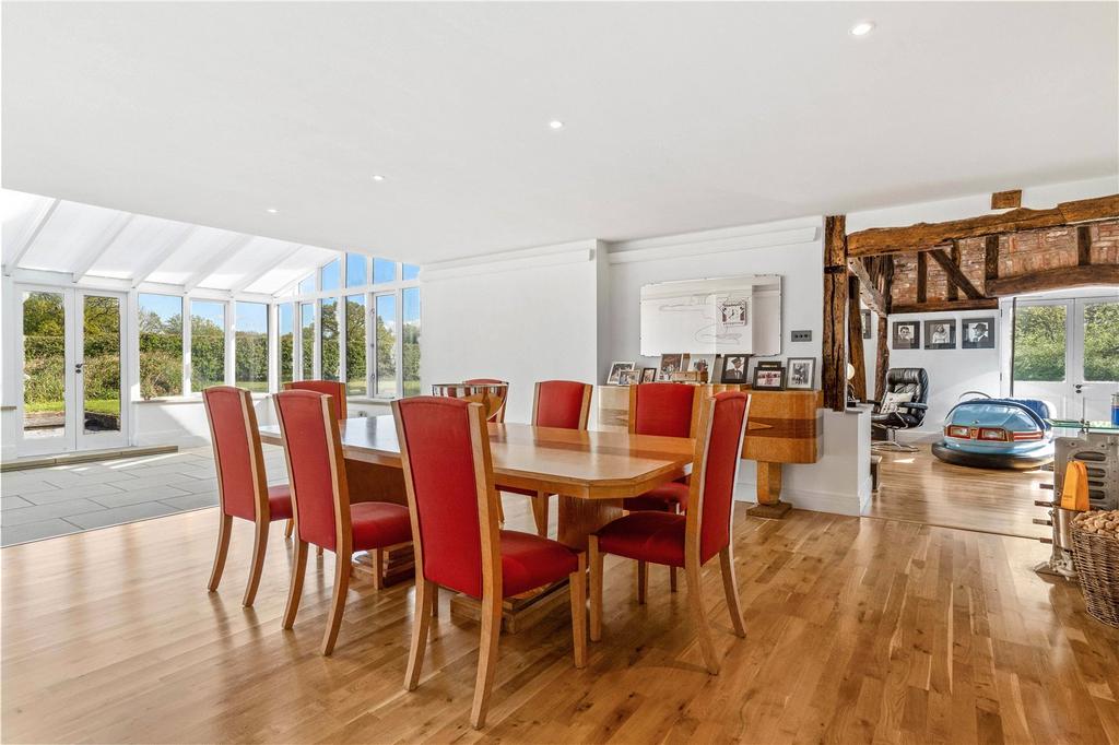 Dining/Conservatory