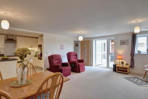 1 bedroom retirement property for sale, Albert Court, Henley On Thames