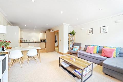3 bedroom apartment for sale, Mulberry Court, 1 School Mews, London, E1