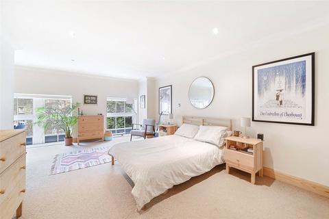 3 bedroom apartment for sale, Mulberry Court, 1 School Mews, London, E1