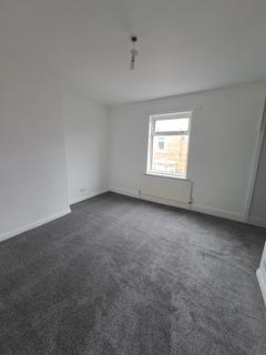 2 bedroom terraced house to rent, Ferryhill  DL17