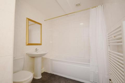 2 bedroom flat for sale, Anson Road, Manchester M14