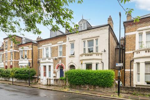 2 bedroom flat for sale, Arlingford Road, Brixton, London, SW2