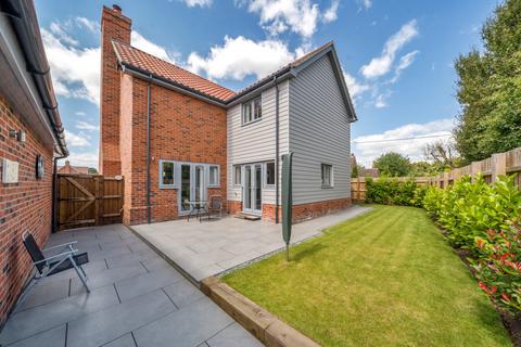 3 bedroom detached house for sale, Crown Meadow, Stowupland, Stowmarket, Suffolk, IP14