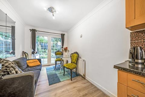 2 bedroom flat for sale, Liverpool Road, Islington