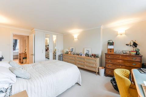 3 bedroom flat for sale, Draycott Place, Chelsea, London, SW3