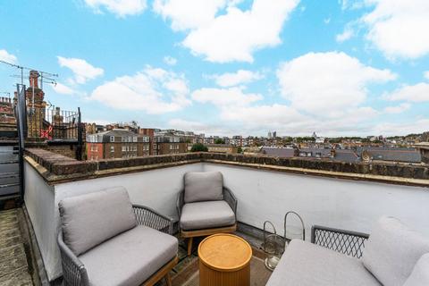 3 bedroom flat for sale, Draycott Place, Chelsea, London, SW3