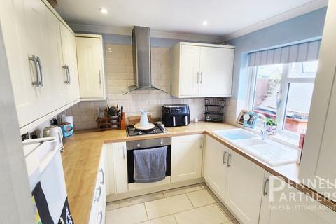 3 bedroom detached house for sale, Godwit Close, Cambridgeshire PE7