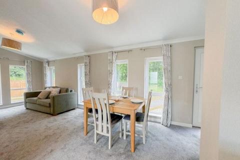 2 bedroom park home for sale, Earthswood Country Park, , Bank End HD8