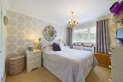 2 Acacia Close, Worcester, WR4 9TP