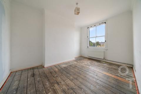 2 bedroom maisonette to rent, Gaisford Street, Kentish Town NW5