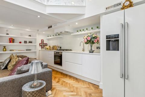 2 bedroom link detached house for sale, Redcliffe Gardens, London, SW10