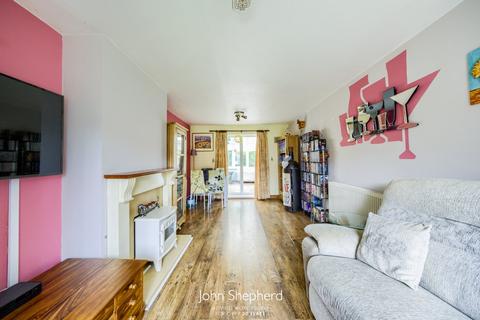 138 Arlescote Road, Solihull, B92 9HZ