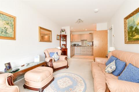 2 bedroom flat for sale, The Boulevard, Horsham, West Sussex