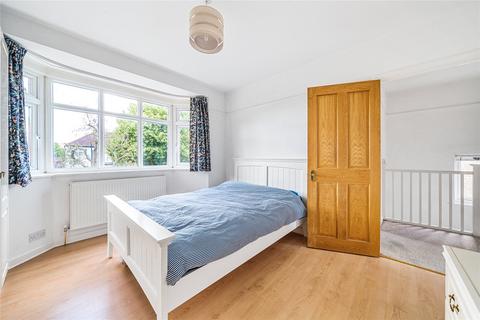 68 Raeburn Avenue, Surbiton, KT5 9DR