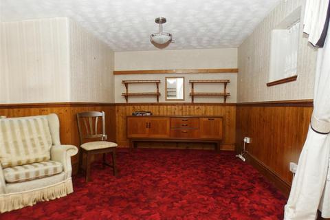 19 Byron Close, Huyton, Liverpool, L36 0UH