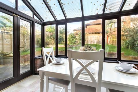 6 Westwates Close, Bracknell, RG12 2ED