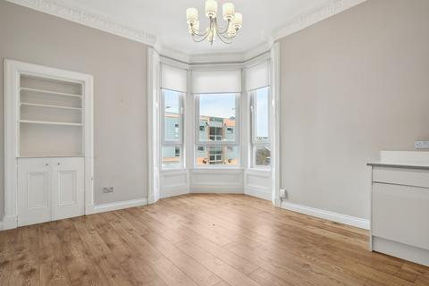 2 bedroom flat for sale, Brunton Street, Flat 1/2, Muirend, Glasgow, G44 3DU