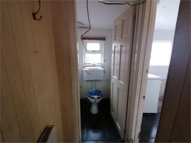 Downstairs wc