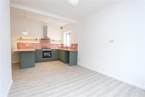 2 bedroom apartment to rent - Leigh Road, Leigh-on-Sea, Essex, SS9