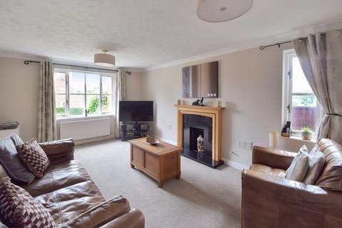 4 bedroom detached house for sale, Round Wood Close, Walderslade Woods, Walderslade, Chatham, ME5