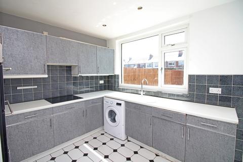 3 bedroom terraced house for sale, Cambridge Road, Fleetwood, Lancashire, FY7