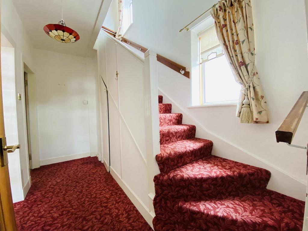 19 Rosemount Street, Dumfries, DG2 7 AF - Braidwood