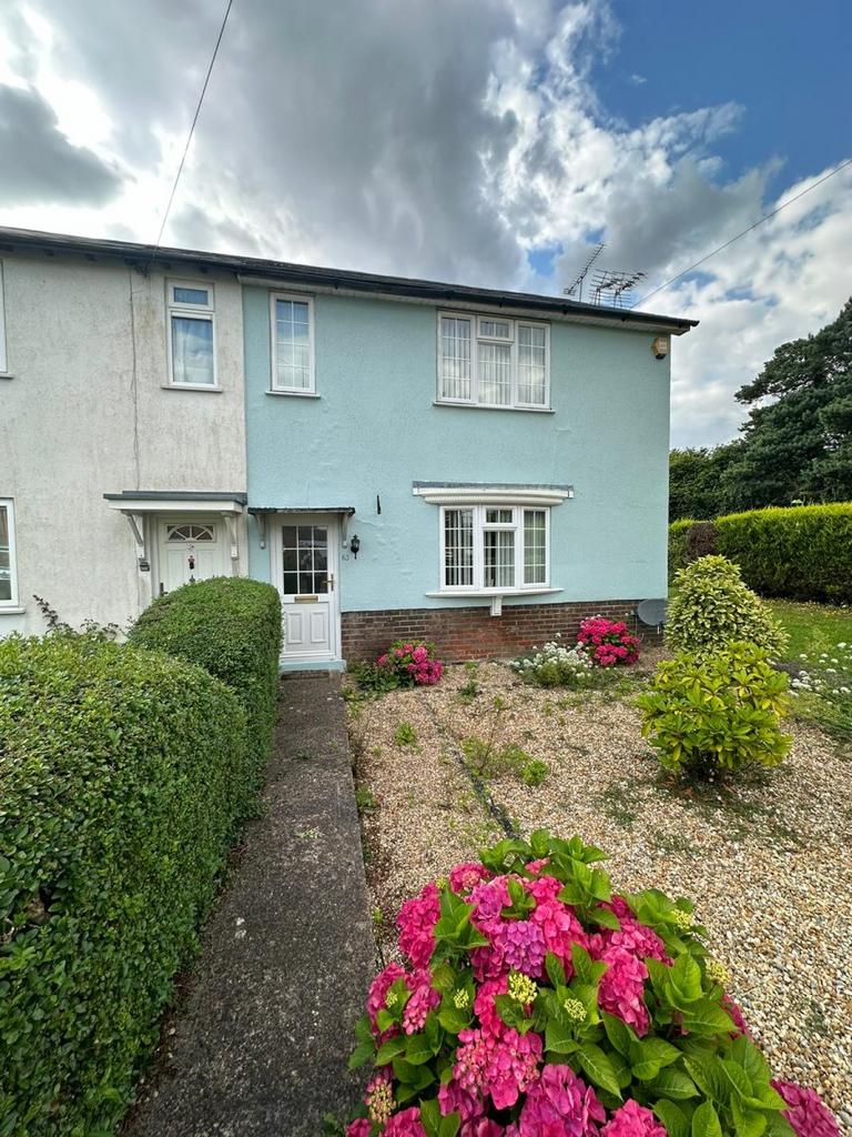 Tower Street, Hp13 3 bed semidetached house for sale £450,000