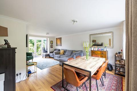 28 Wontford Road, Purley, CR8 4BL