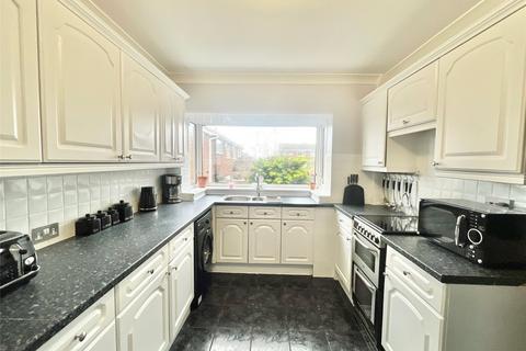 3 bedroom semi-detached house for sale, St Andrews Drive, Low Fell, NE9
