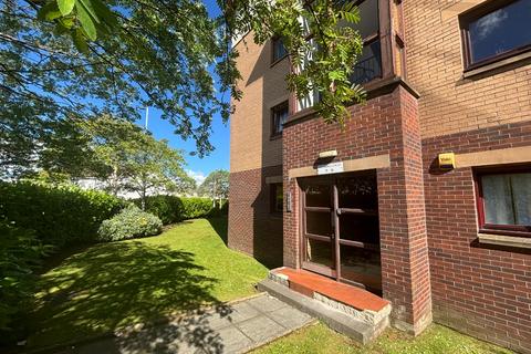 2 bedroom flat to rent, Caledonia Court, Paisley, Renfrewshire, PA3