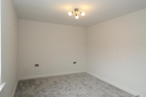 2 bedroom flat to rent, Fruit Market, Hull HU1