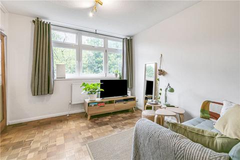 Studio for sale, Carlton Drive, London, SW15