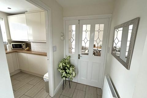 9 Ainsworth Close, Denton, Manchester, M34 2PZ