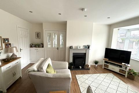 9 Ainsworth Close, Denton, Manchester, M34 2PZ