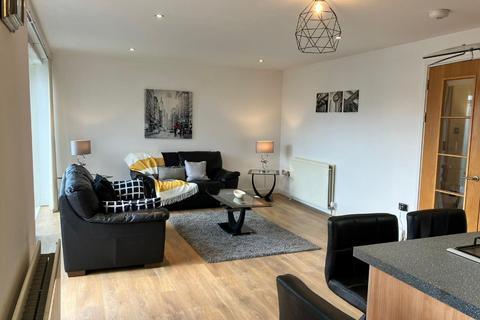 2 bedroom flat to rent, Dunlop Street, Glasgow G1