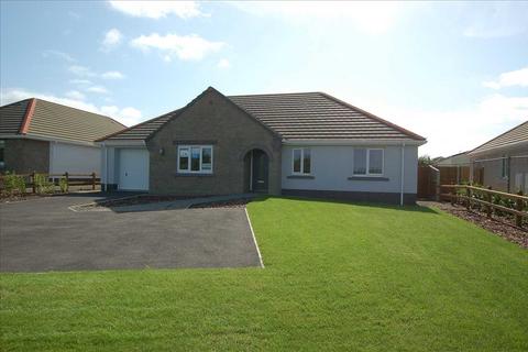 3 bedroom detached bungalow for sale, 14 Fourth Lane, Off Upper Lamphey Road