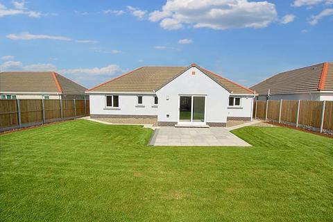 3 bedroom detached bungalow for sale, 14 Fourth Lane, Off Upper Lamphey Road