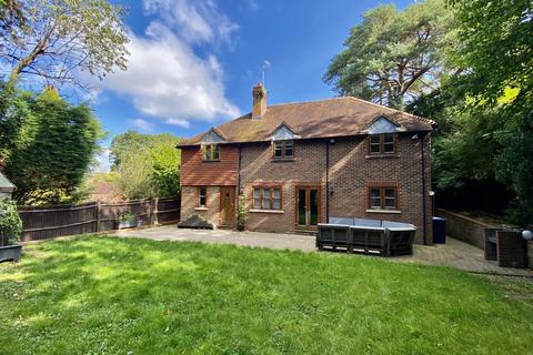 5 bedroom detached house for sale, Lyoth Lane, Lindfield RH16