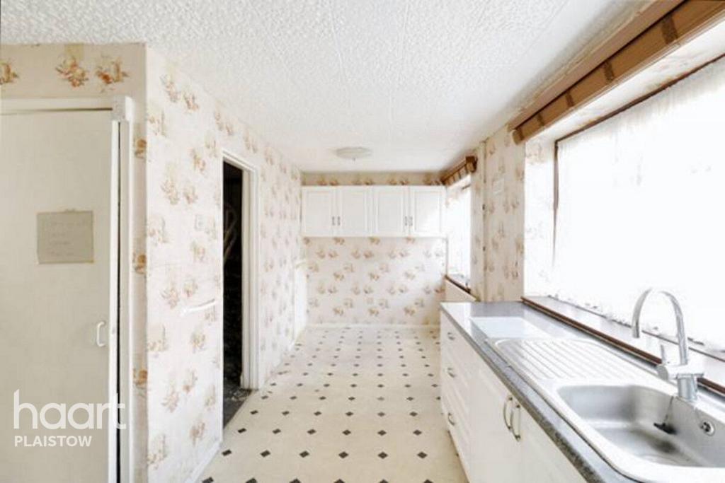 Pelly Road Plaistow, London 4 bed end of terrace house for sale £450,000