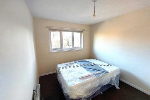 1 bedroom apartment to rent, Lister Court, Pasteur Close, Colindale