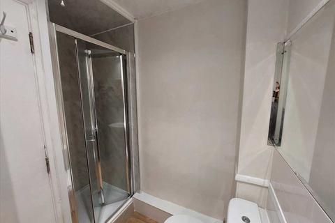 1 bedroom apartment to rent, Lister Court, Pasteur Close, Colindale