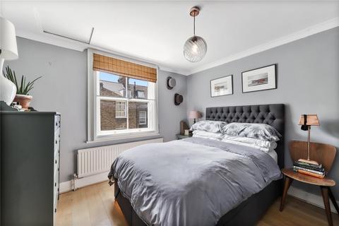 2 bedroom flat for sale, Tremadoc Road, London SW4