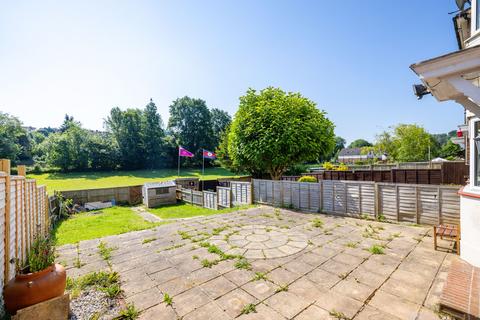 254 Stafford Road, Caterham, CR3 6NG