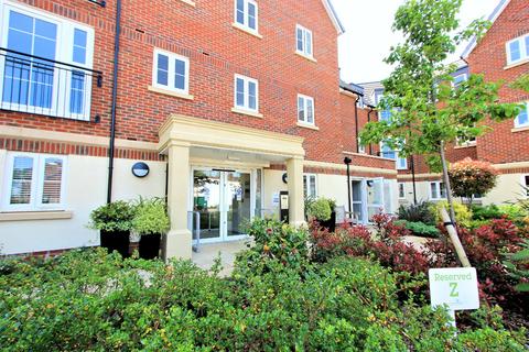 1 bedroom apartment for sale, Lowe House, Knebworth, Hertfordshire, SG3