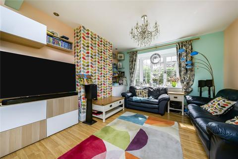 65 The Crescent, New Malden, KT3 3LE
