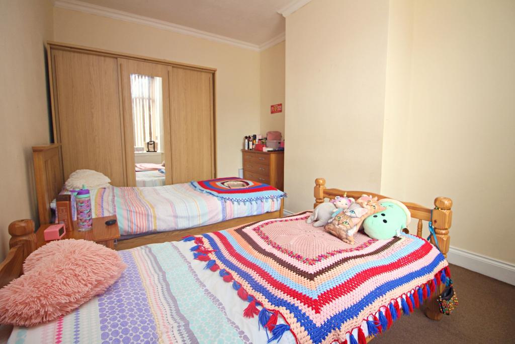Bed 2